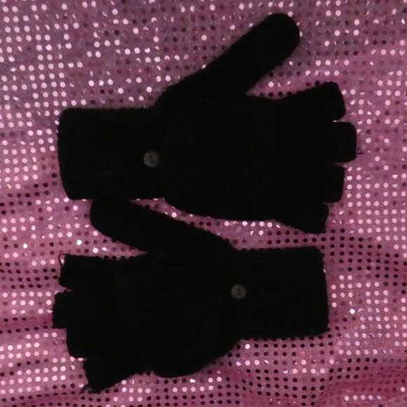 Solid Black Flip Mitt With Button Secure Tabs - Picture 2 of 11